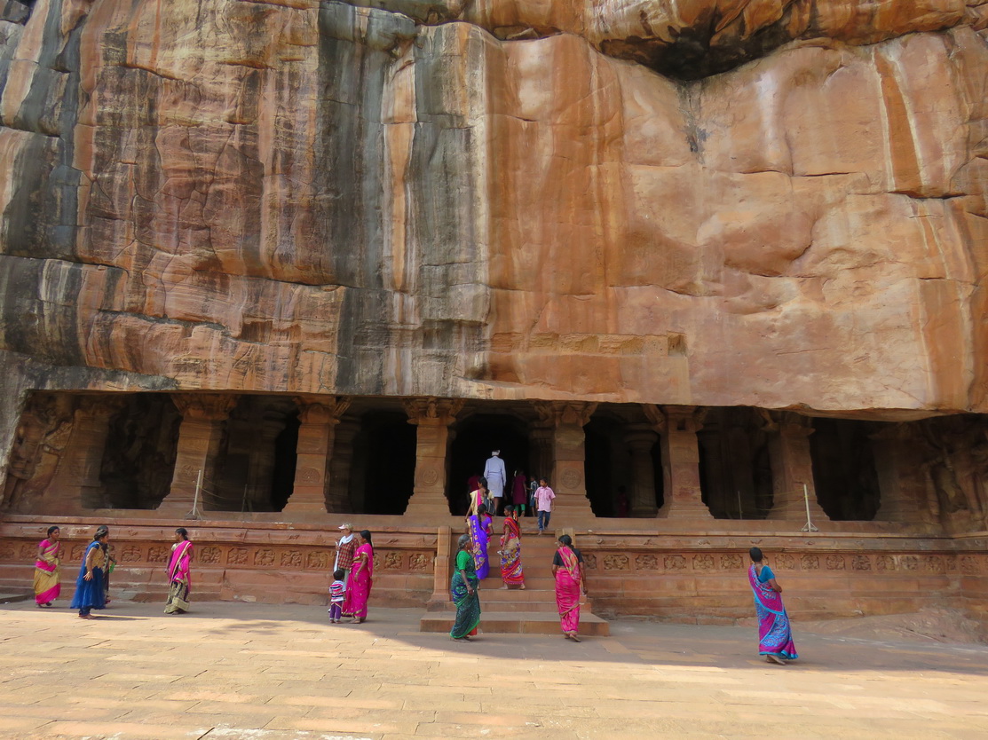 Badami, pećine