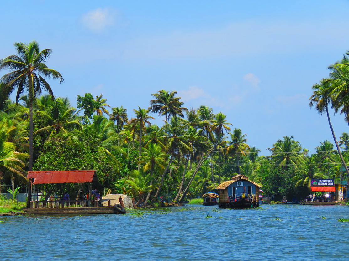 Alleppey, backwaters